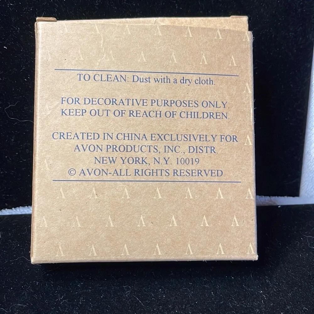 Avon (Vtg) Holiday Reflections Ornament Angel